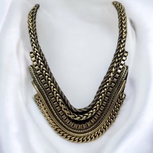 BR Banana Republic Chunky Statement Necklace 20" Gold tone Heavy Chain